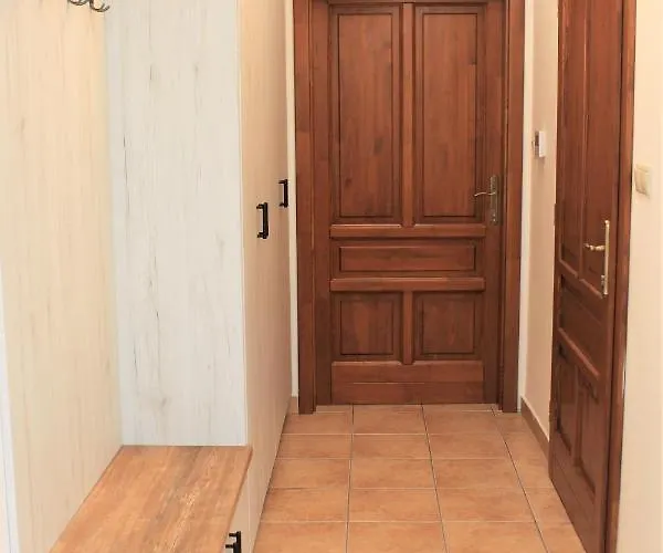 Poettyoes Tanya Frühstückspension *